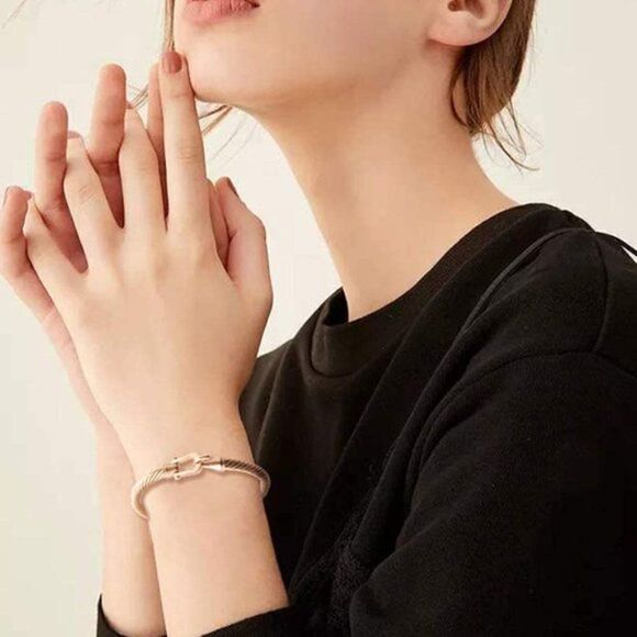 New Gold Bracelets for Women bangle - Picture 3 of 5